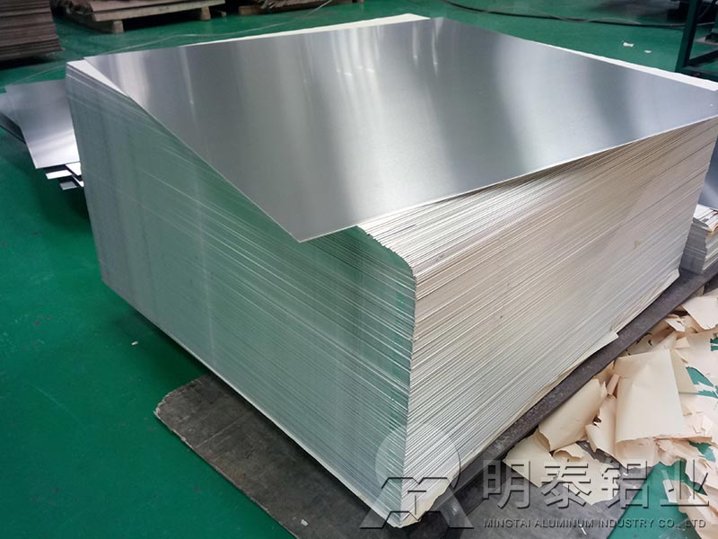青島3003h22鋁板廠家_散熱器鋁板